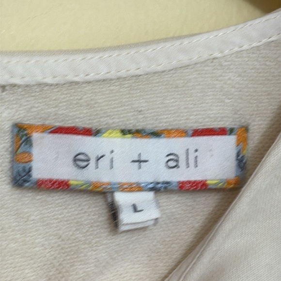 Eri + Ali Anthropologie 'Santillana' Style Fringe Embroidered Boxy Blouse Top L - Picture 10 of 16